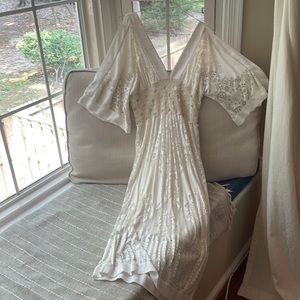 Farm Rio Women’s Solana Kimono Sleeve Cold Shoulder Dress White Size S Bohemian